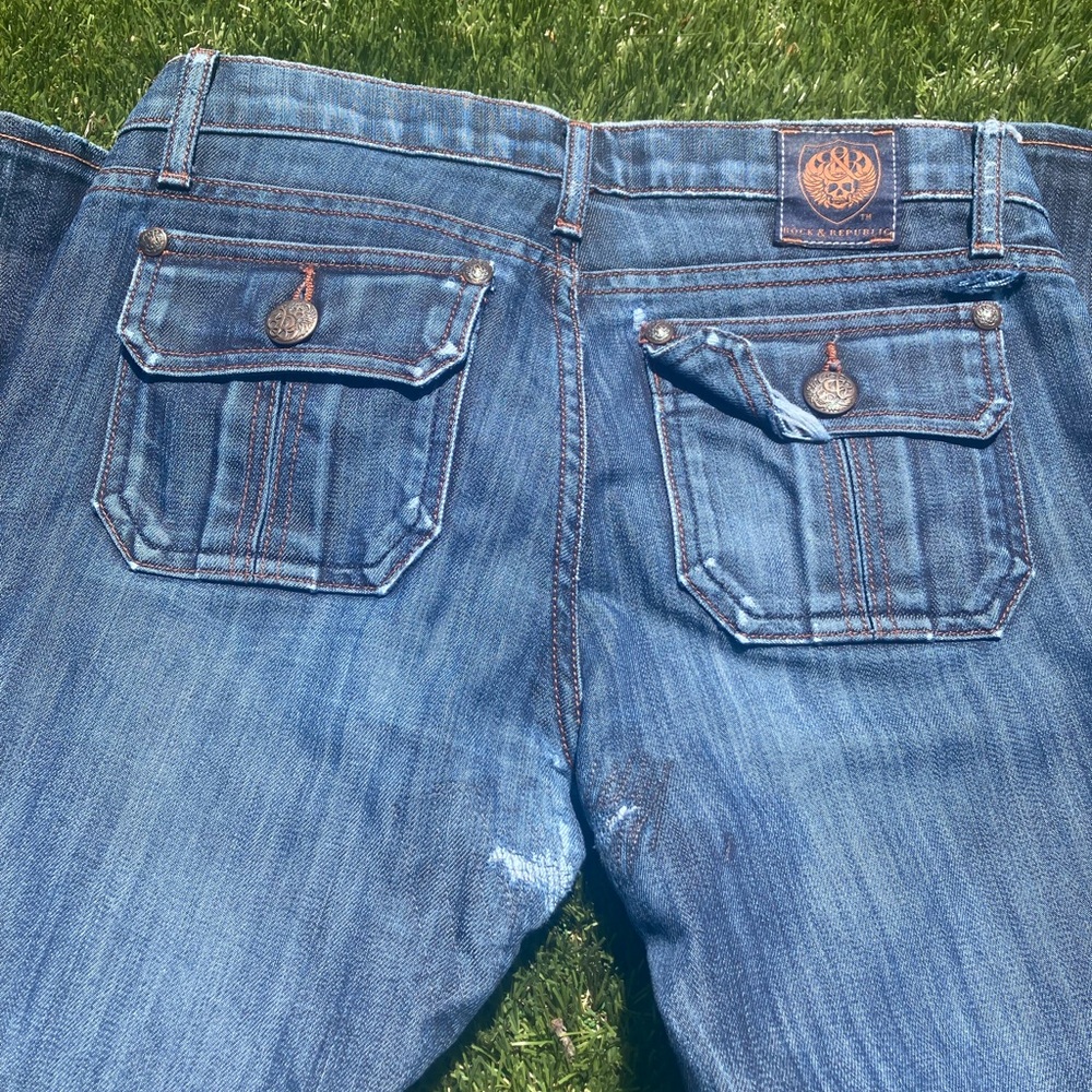 Rock & Republic low rise boot cut jeans